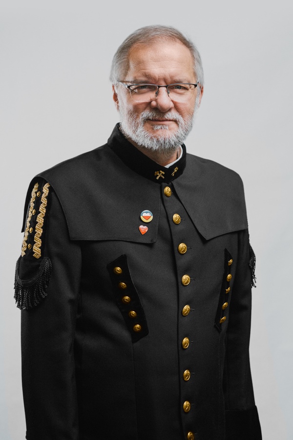 Zdjęcie Prezesa WUG dr. inż. Adam Mirek