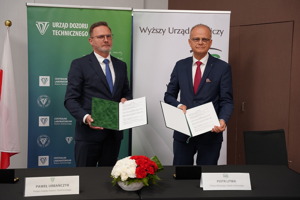 Podpisanie porozumień o współpracy między Głównym Inspektorem Pracy a Prezesem Wyższego Urzędu Górniczego oraz między Prezesem Urzędu Dozoru Technicznego a Prezesem Wyższego Urzędu Górniczego.